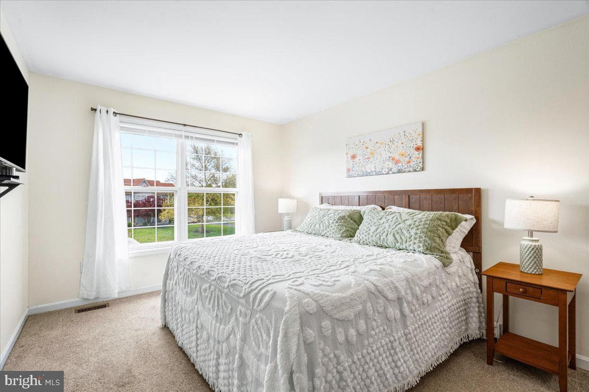 18 Robindale Drive photo 18