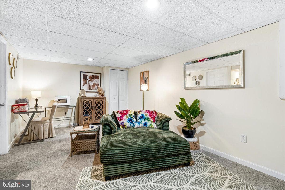 18 Robindale Drive photo 26