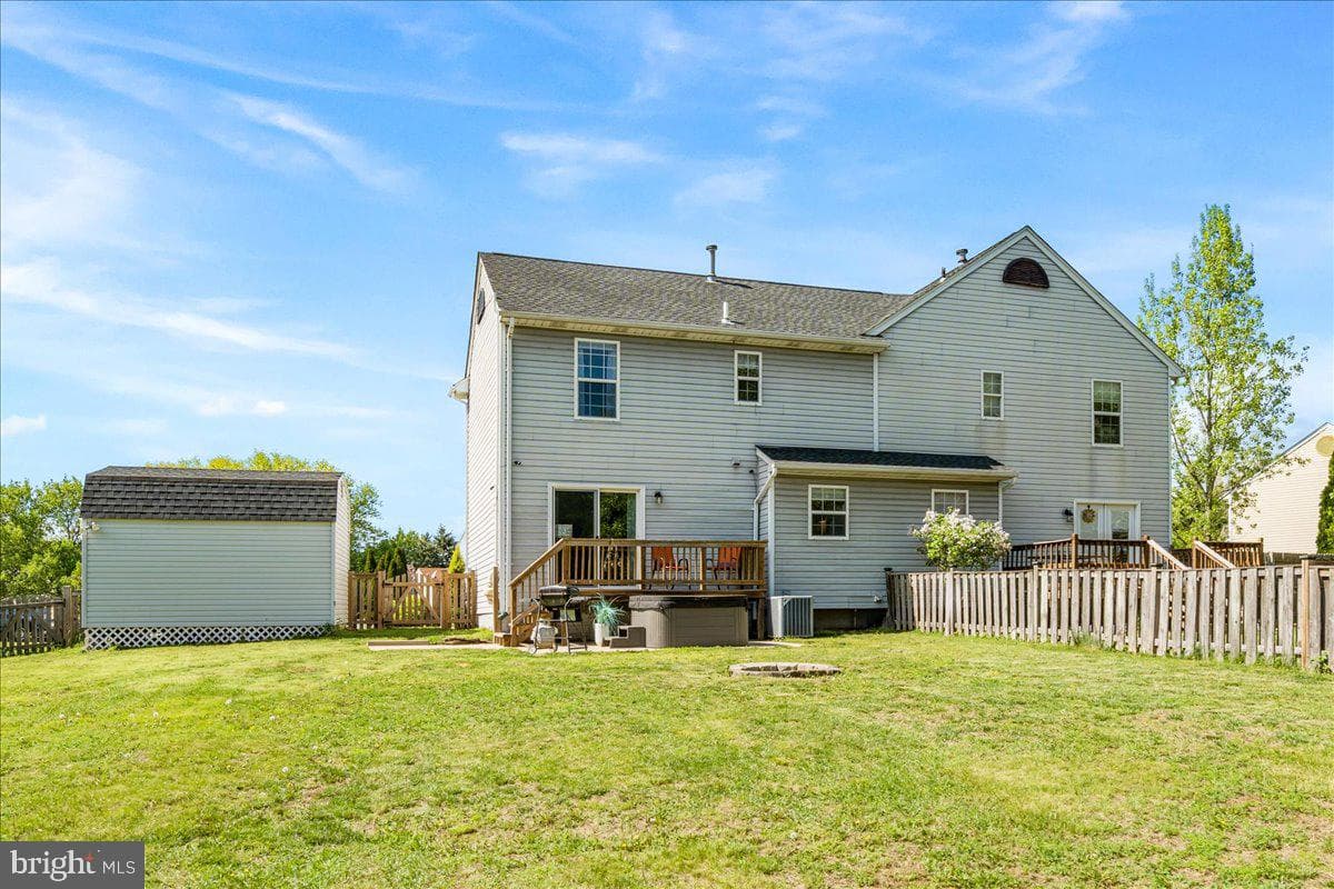 18 Robindale Drive photo 33