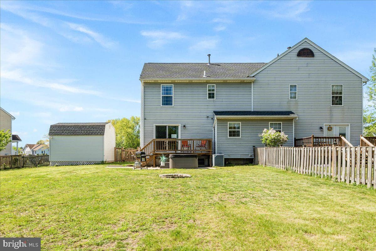 18 Robindale Drive photo 34
