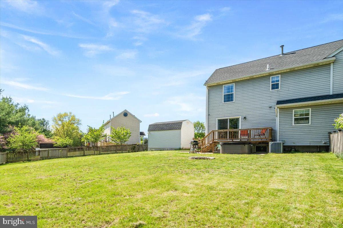 18 Robindale Drive photo 35