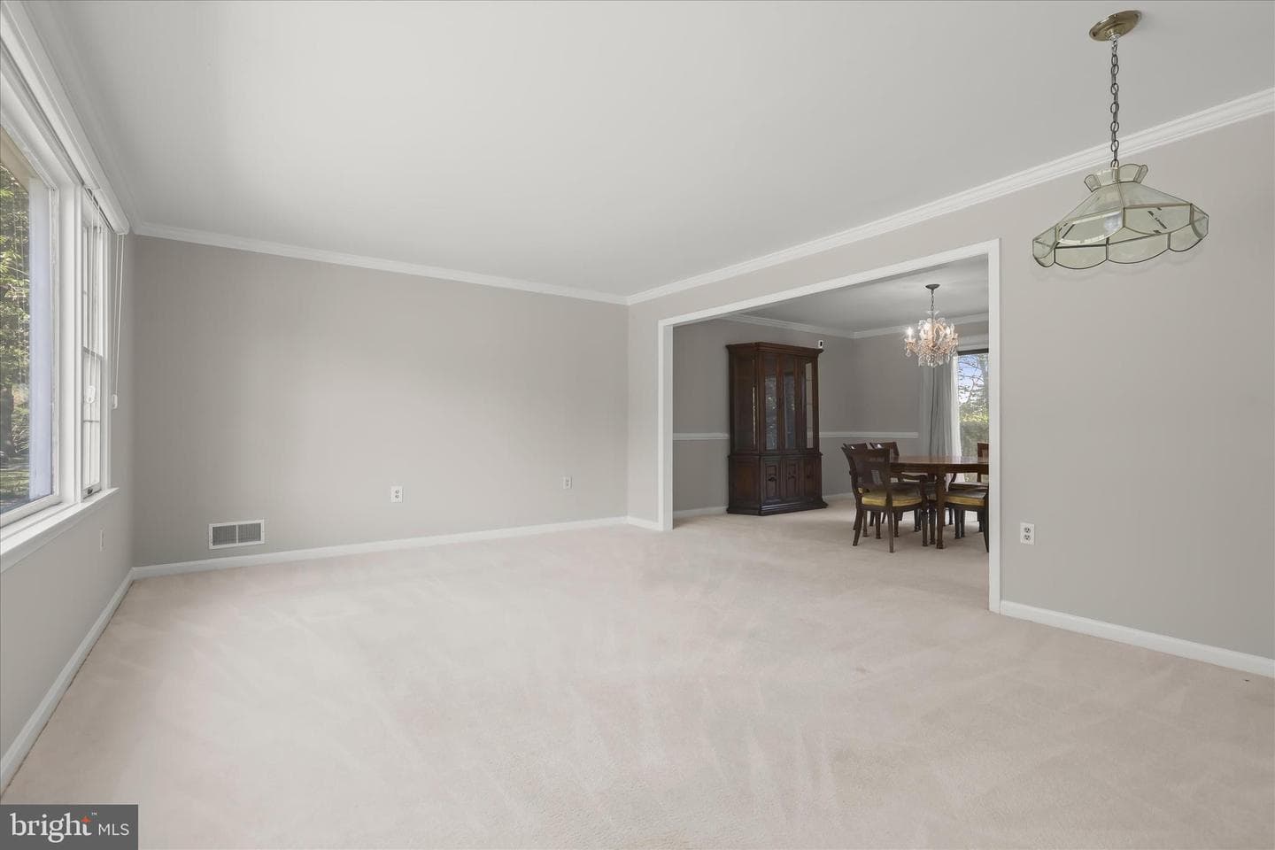 8208 Glendale Drive photo 16