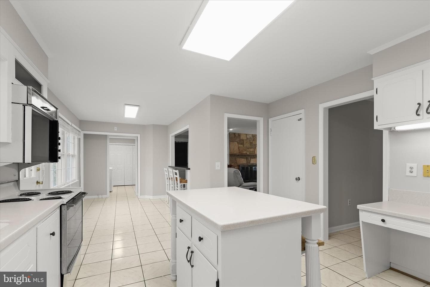 8208 Glendale Drive photo 22