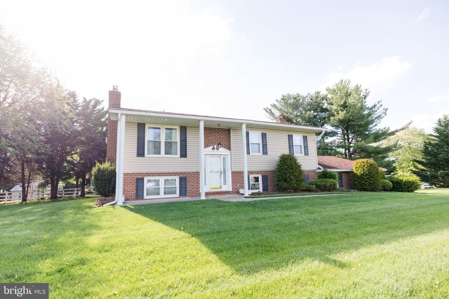 11307 Treeview Lane
