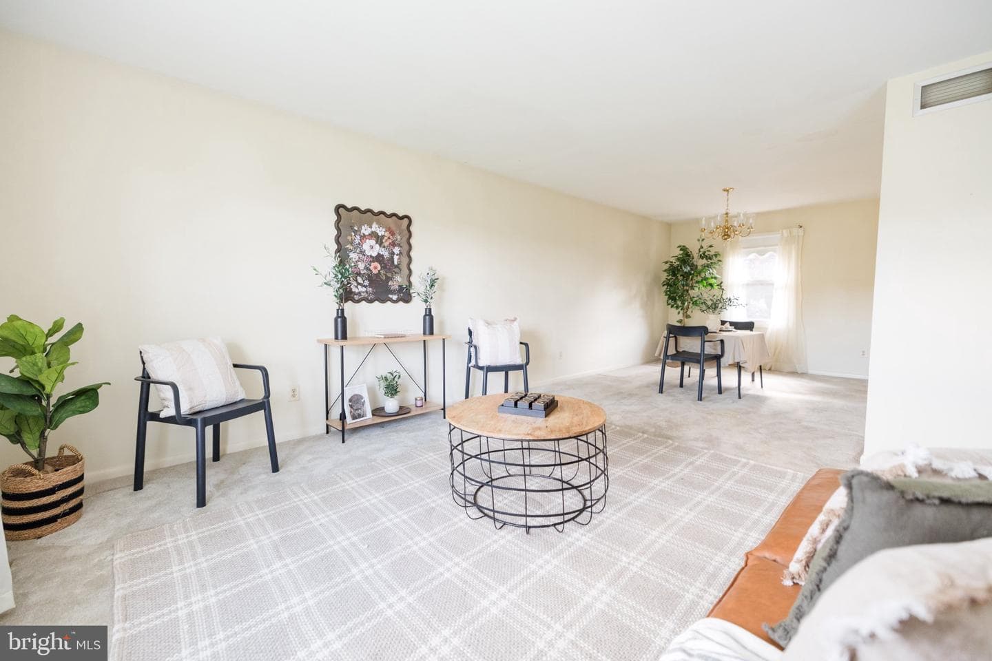 11307 Treeview Lane photo 3