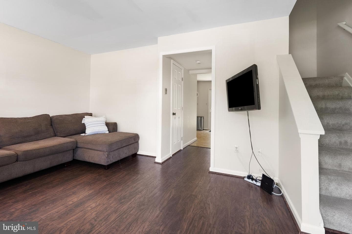 18 Wenner Drive photo 4