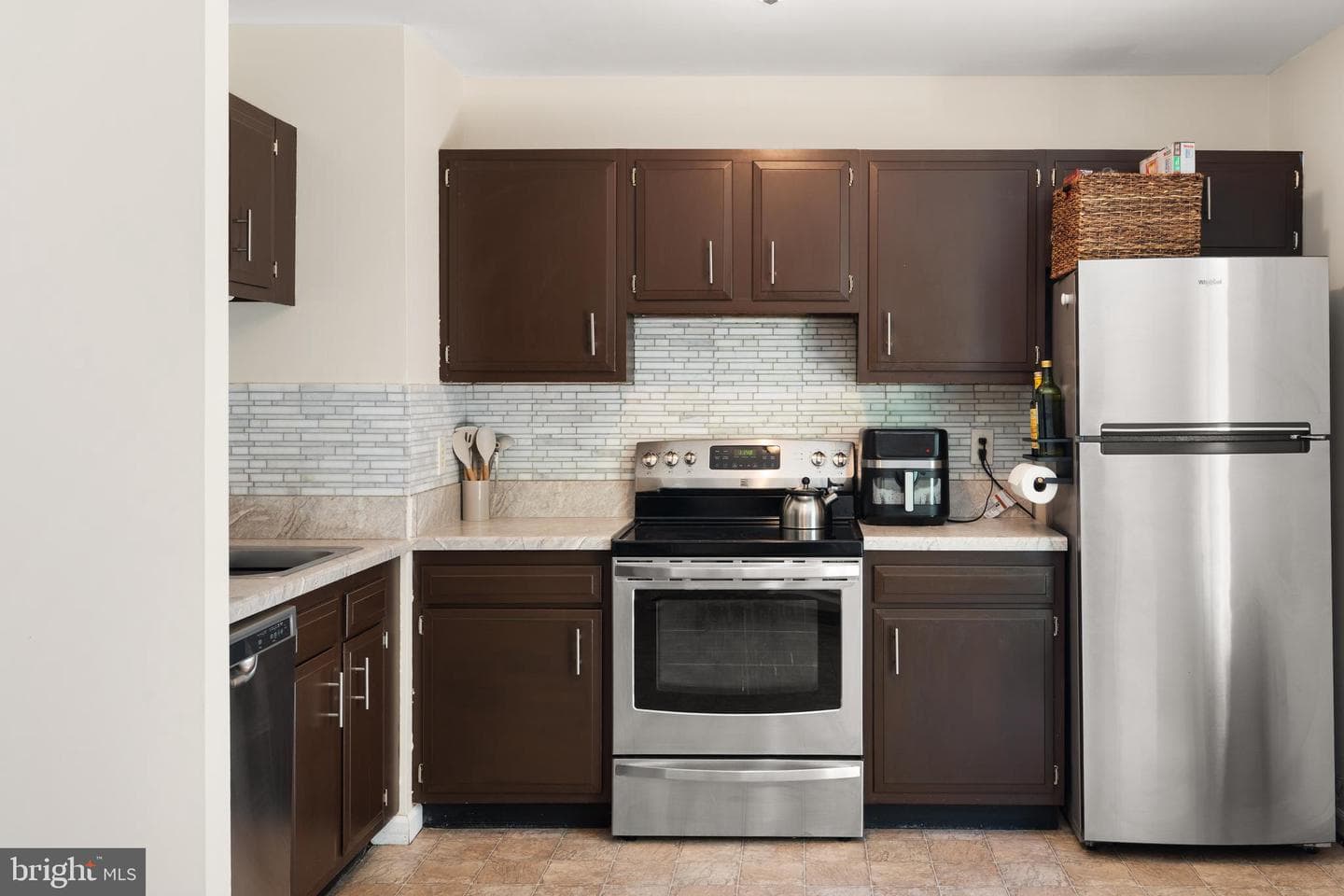 18 Wenner Drive photo 6