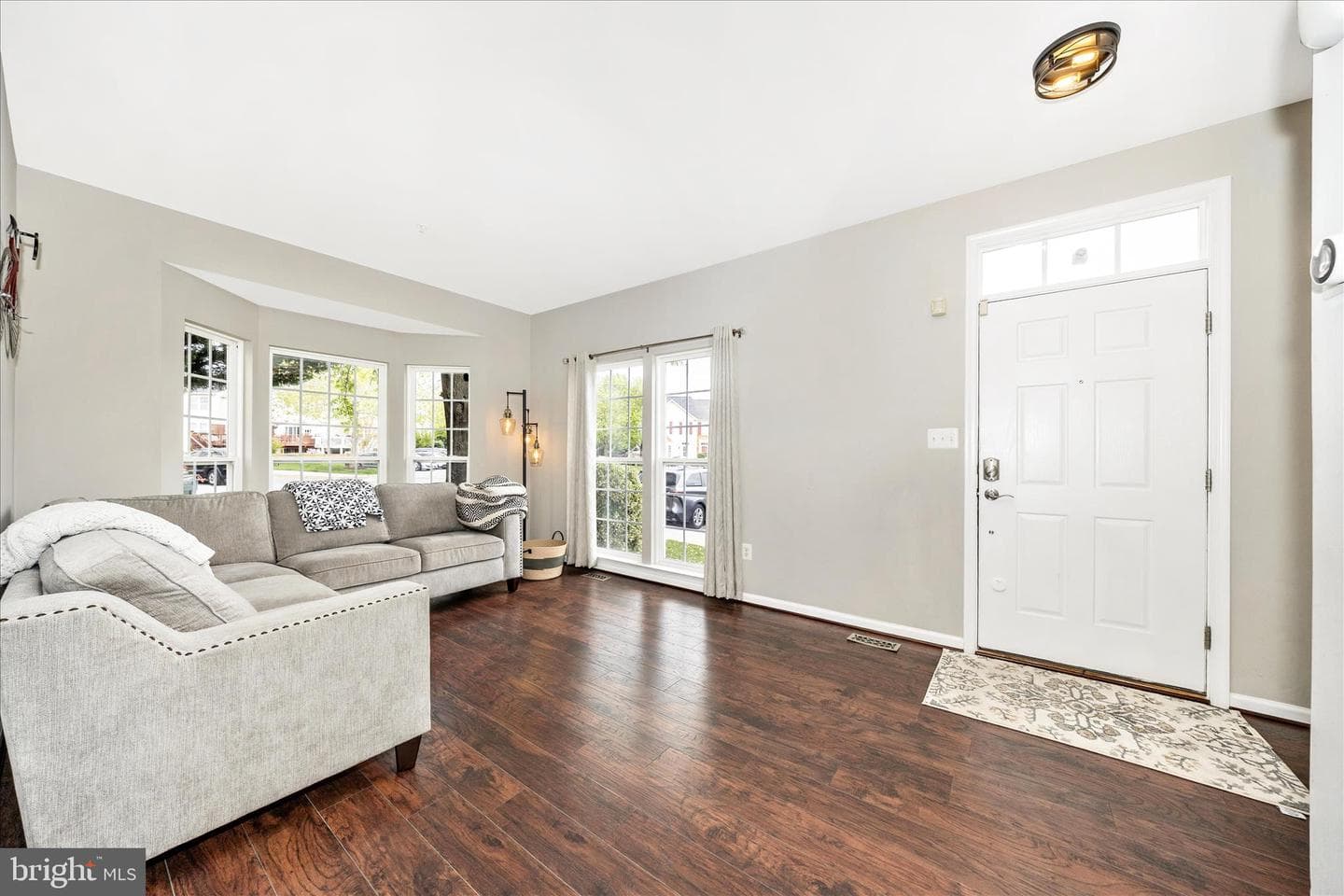 6631 Mcgrath Place photo 2