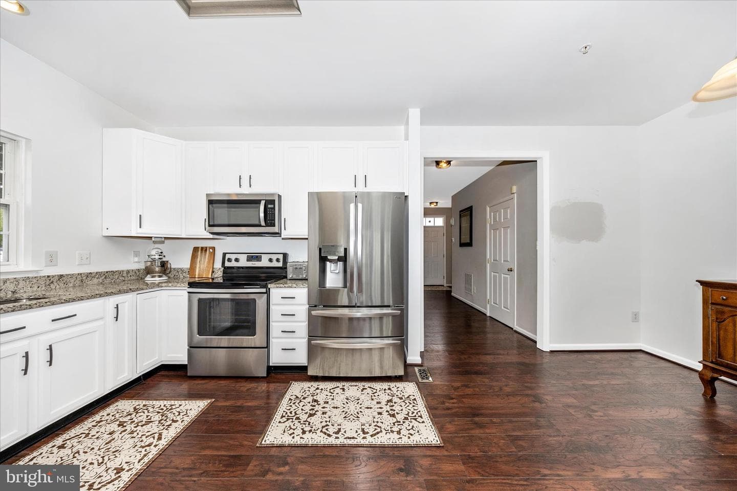 6631 Mcgrath Place photo 5