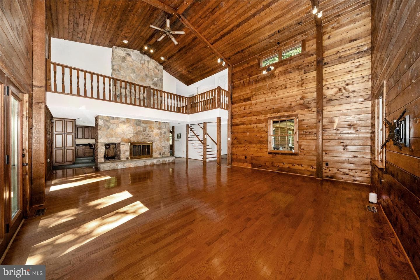 4509 Shaff Lane photo 13