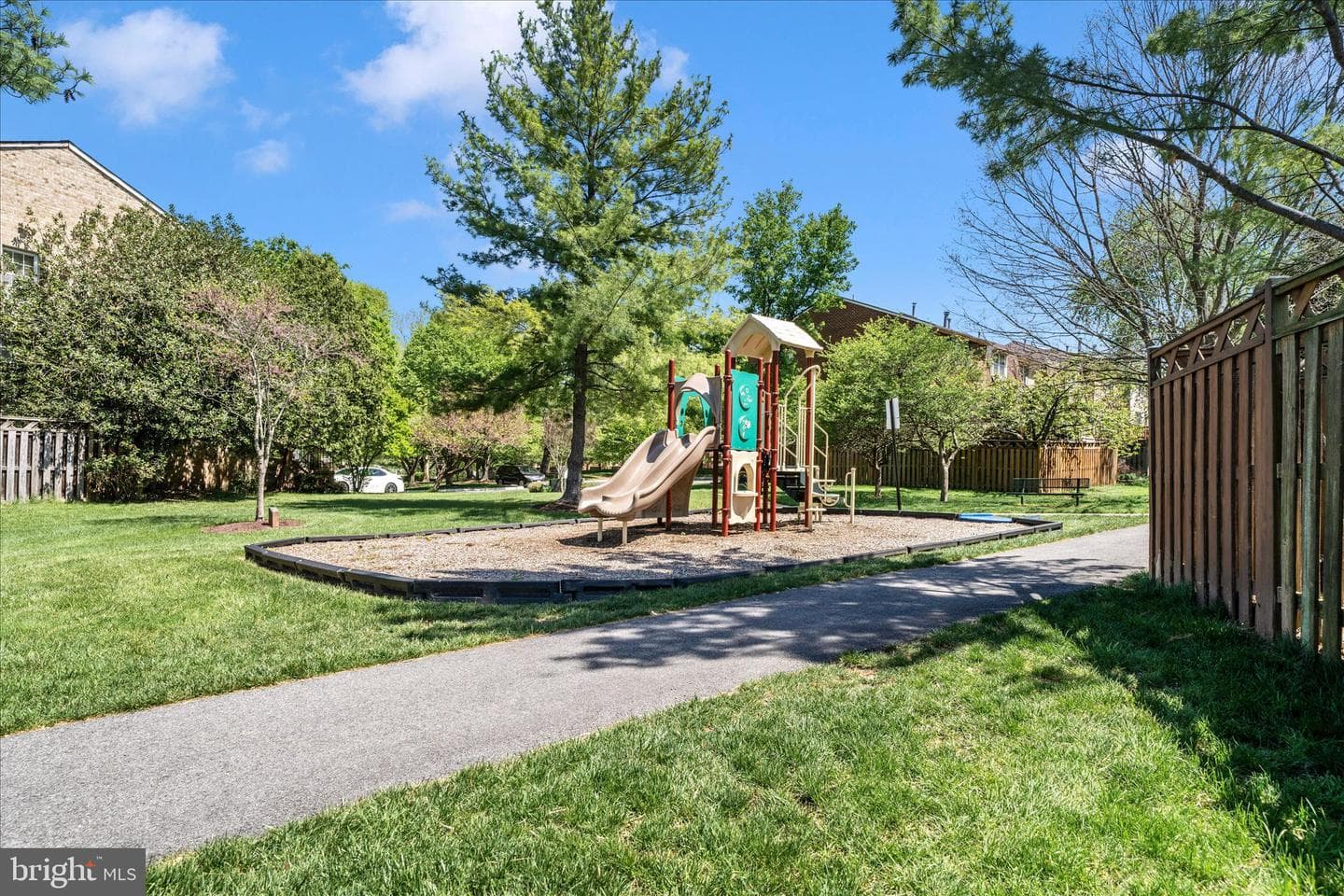 8286 Waterside Court photo 43
