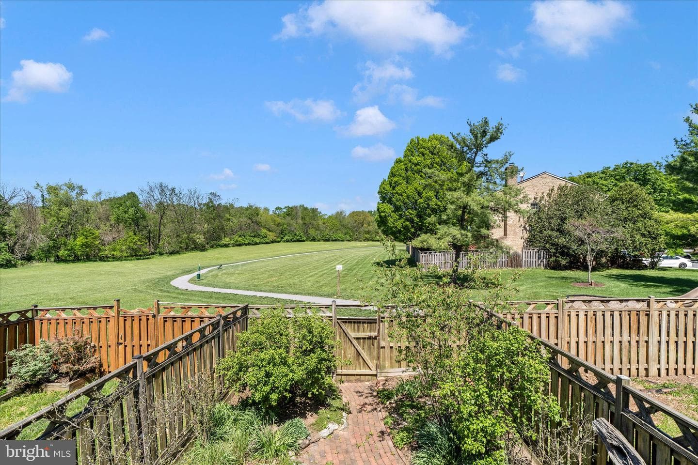 8286 Waterside Court photo 45