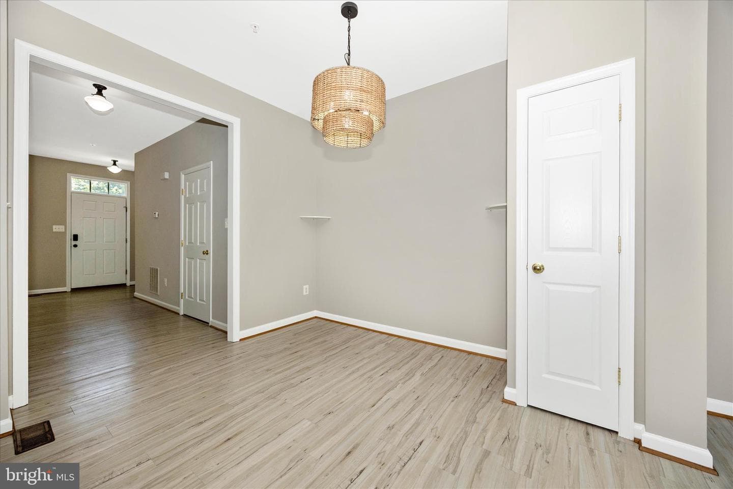 6642 Mcgrath Place photo 10