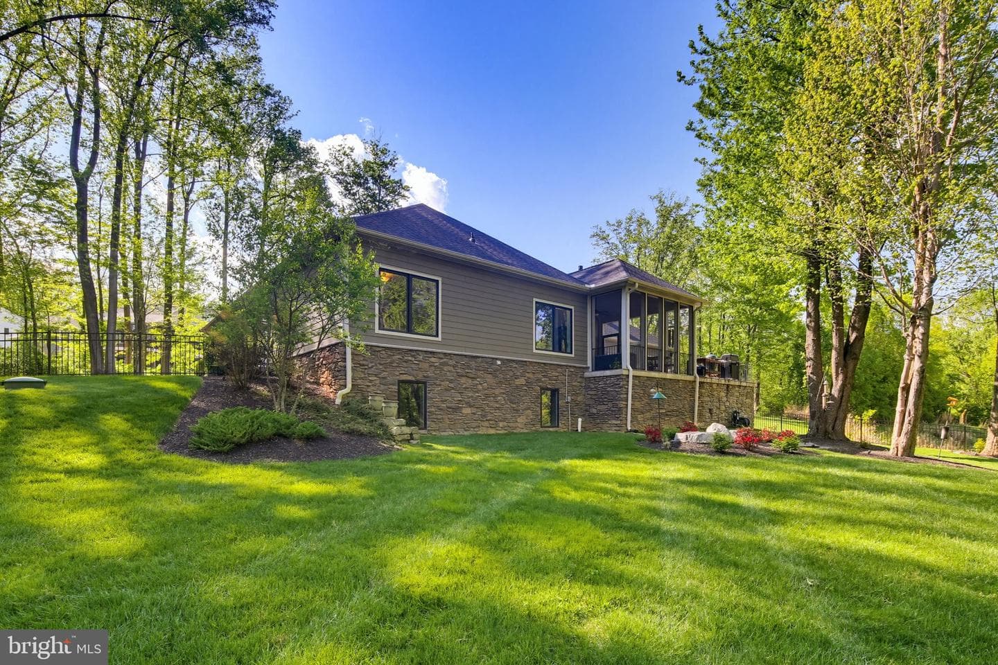 8103 Mojave Court photo 51