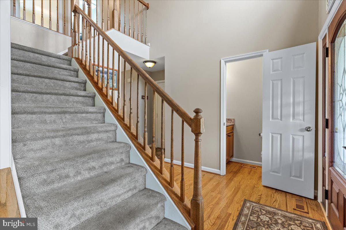 4706 Hardwood Court photo 13