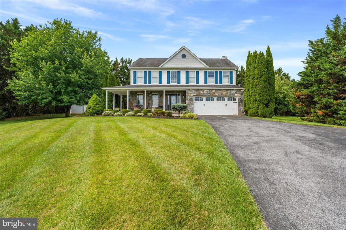 4706 Hardwood Court, Mount Airy