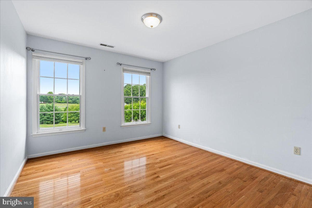 4706 Hardwood Court photo 45