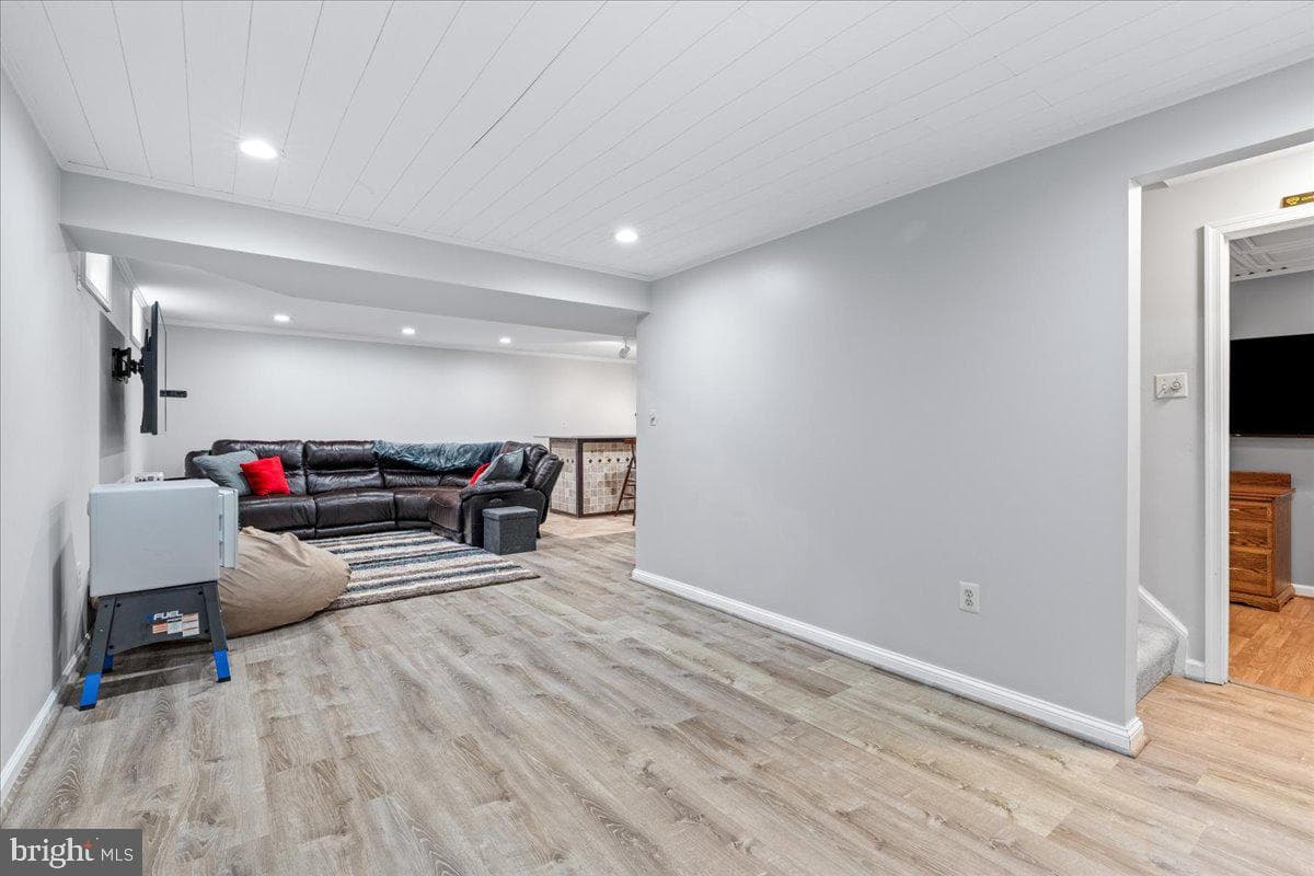 4706 Hardwood Court photo 50
