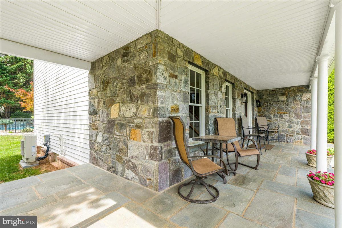 4706 Hardwood Court photo 76