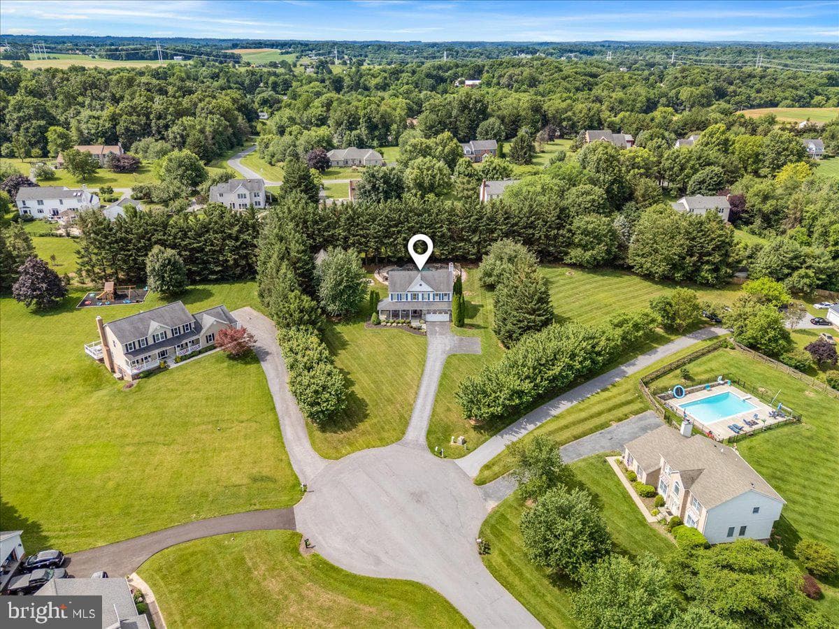 4706 Hardwood Court photo 78