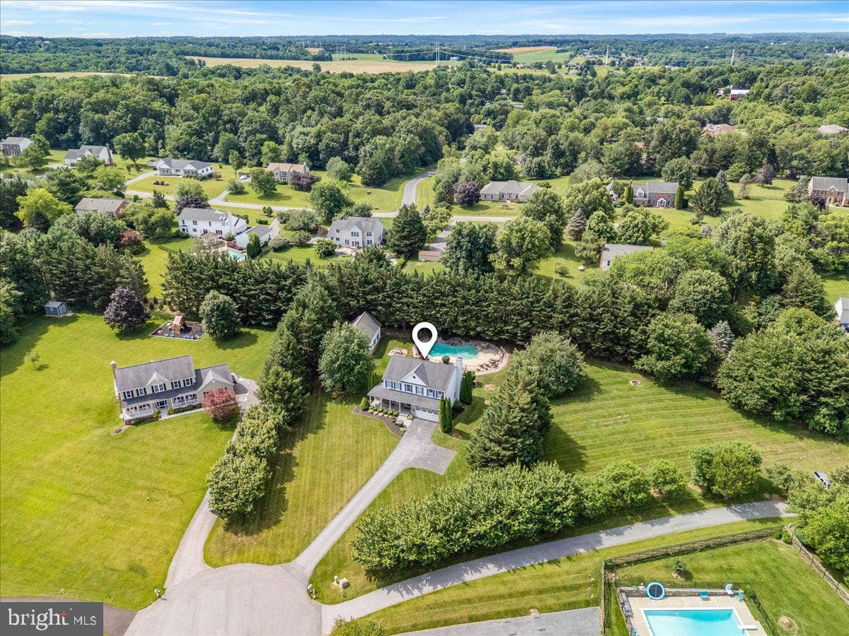 4706 Hardwood Court photo 79