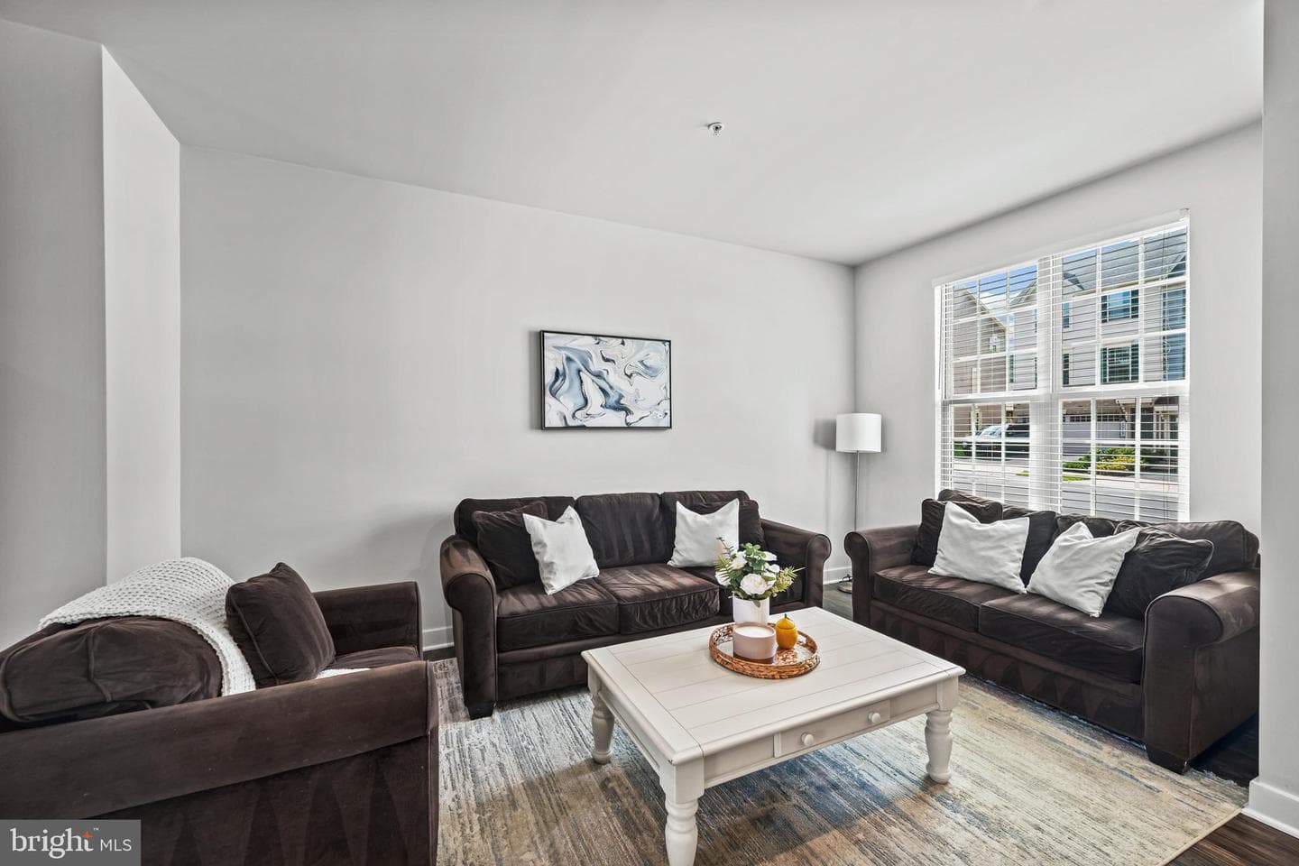 10702 Lamoka Lane photo 4