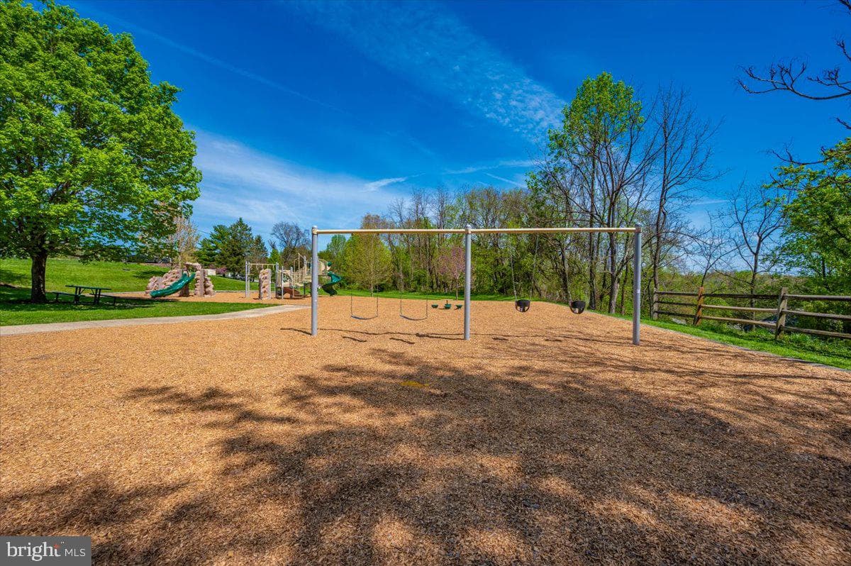 6652 Lake Front Court photo 66