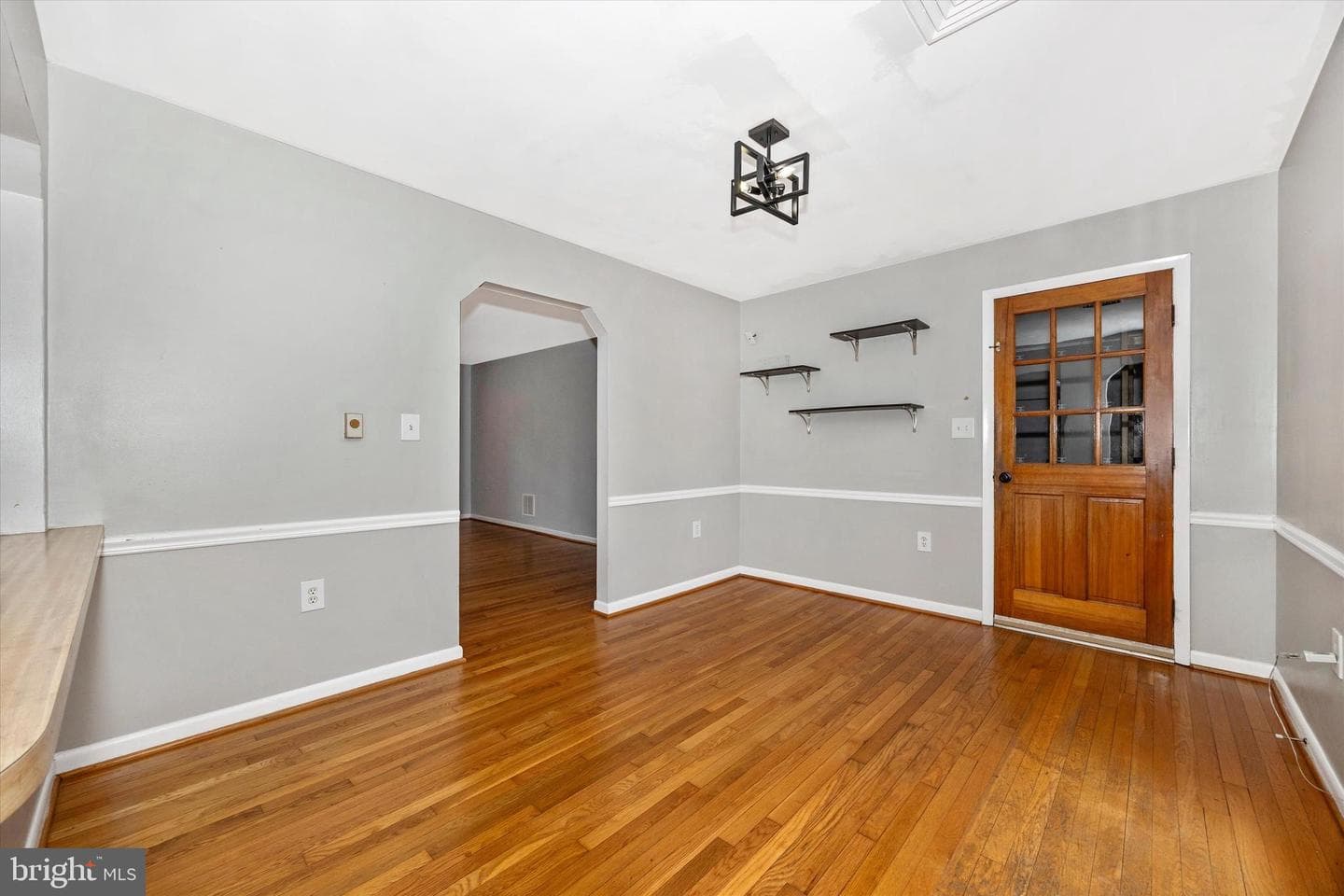 3905 Sugarloaf Drive photo 13