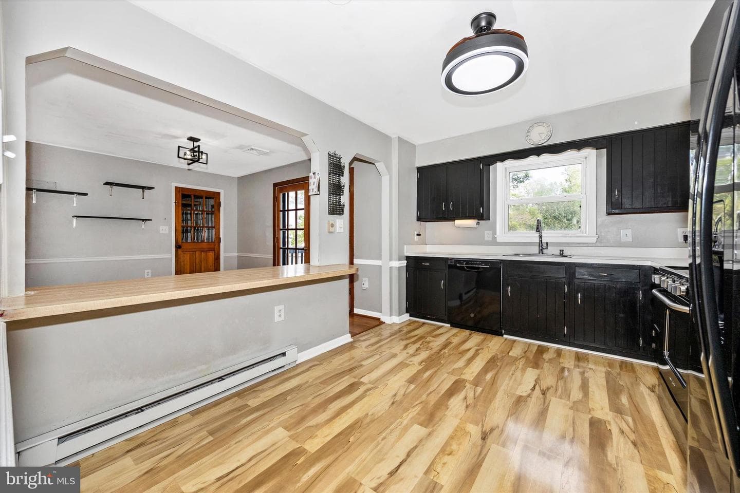 3905 Sugarloaf Drive photo 7