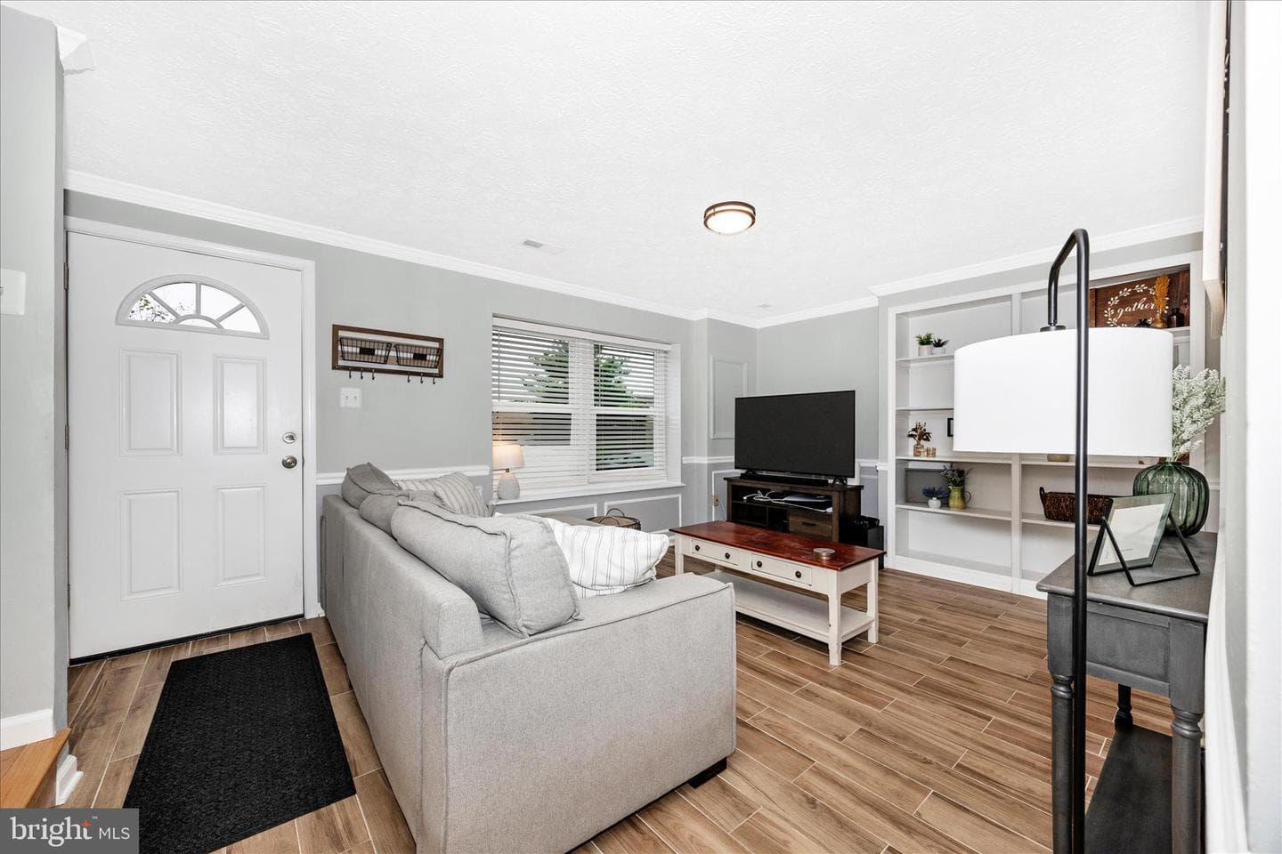 6934 Doublebrand Court photo 4