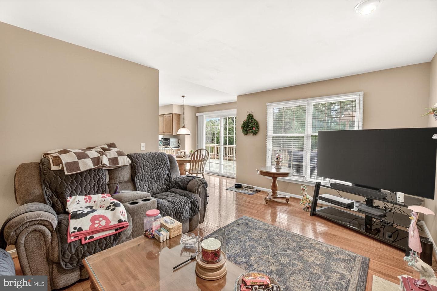 2094 E Greenleaf Drive photo 19