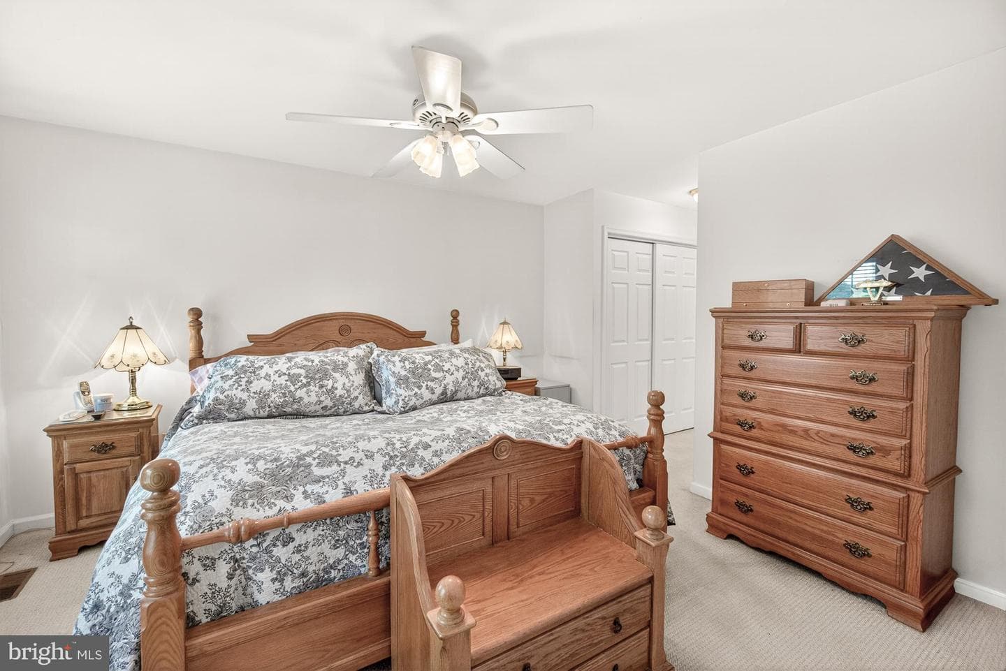 2094 E Greenleaf Drive photo 23