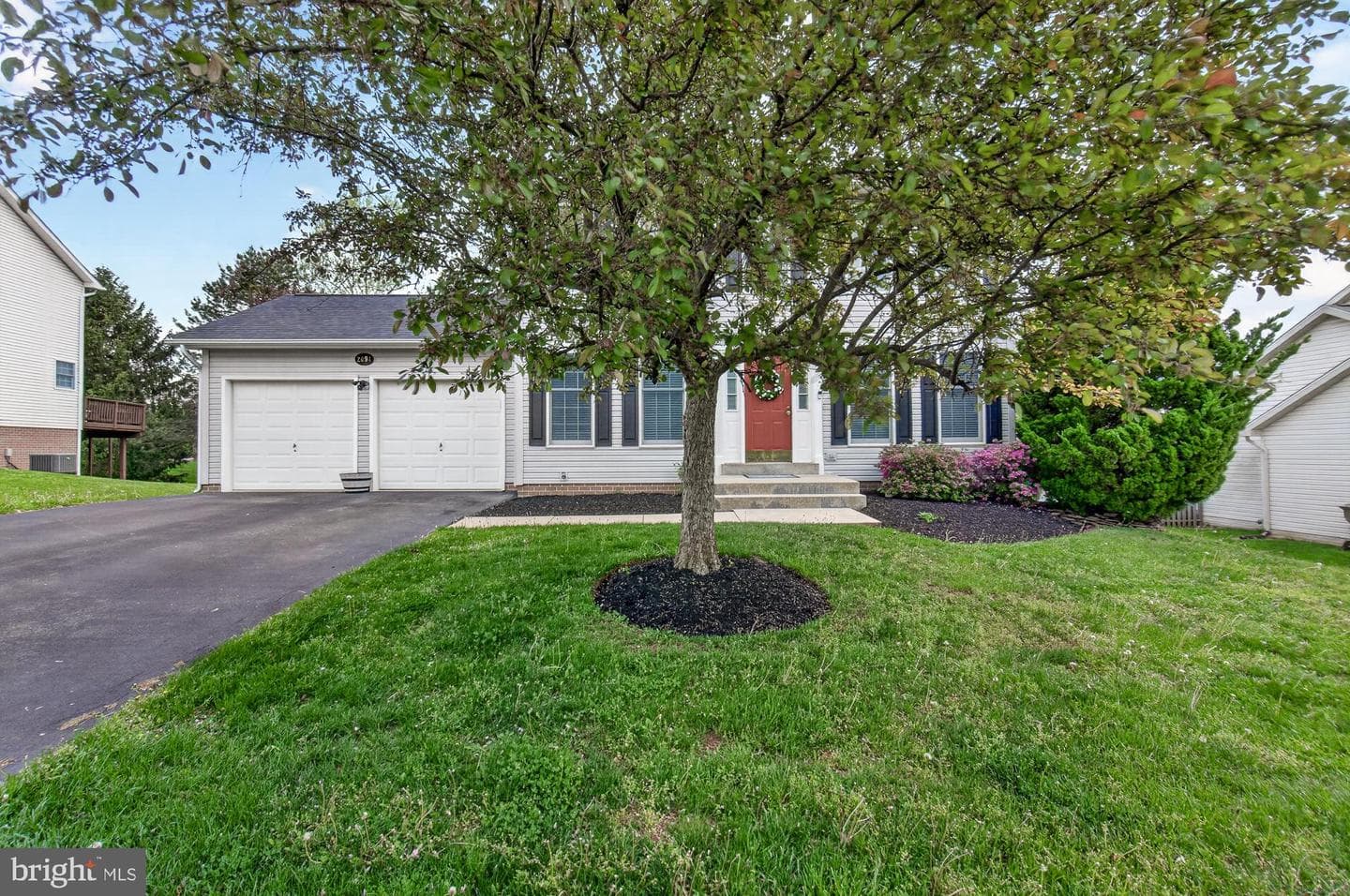 2094 E Greenleaf Drive photo 38