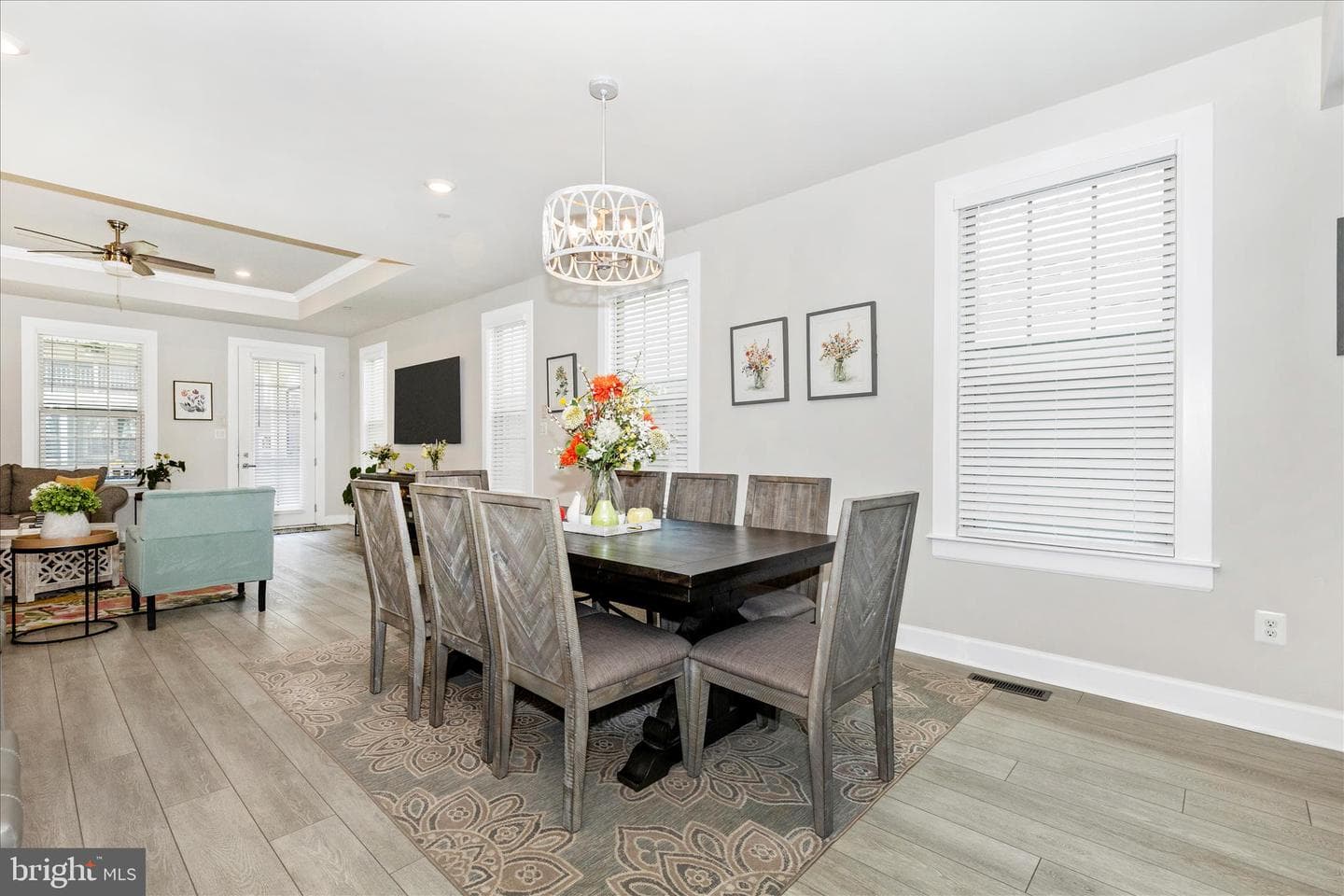 2913 Herb Garden Drive photo 3