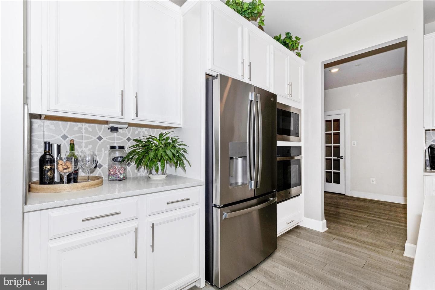 2913 Herb Garden Drive photo 5
