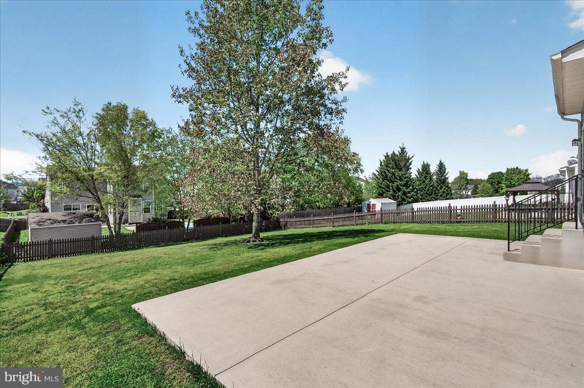 205 Solar Drive photo 49