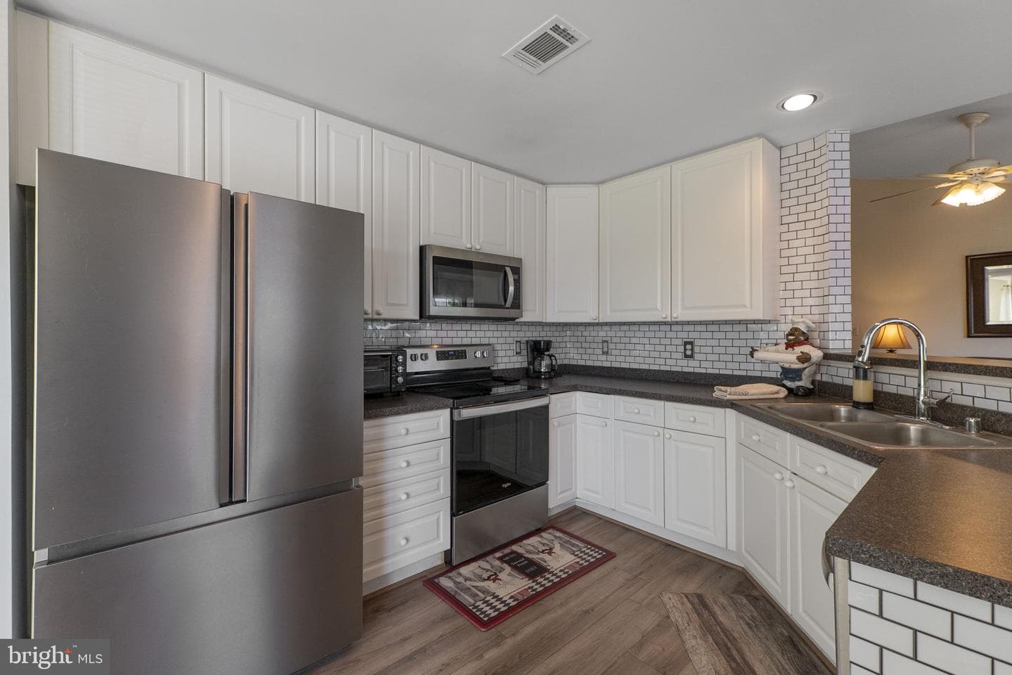 593 Cawley Drive #3a photo 21