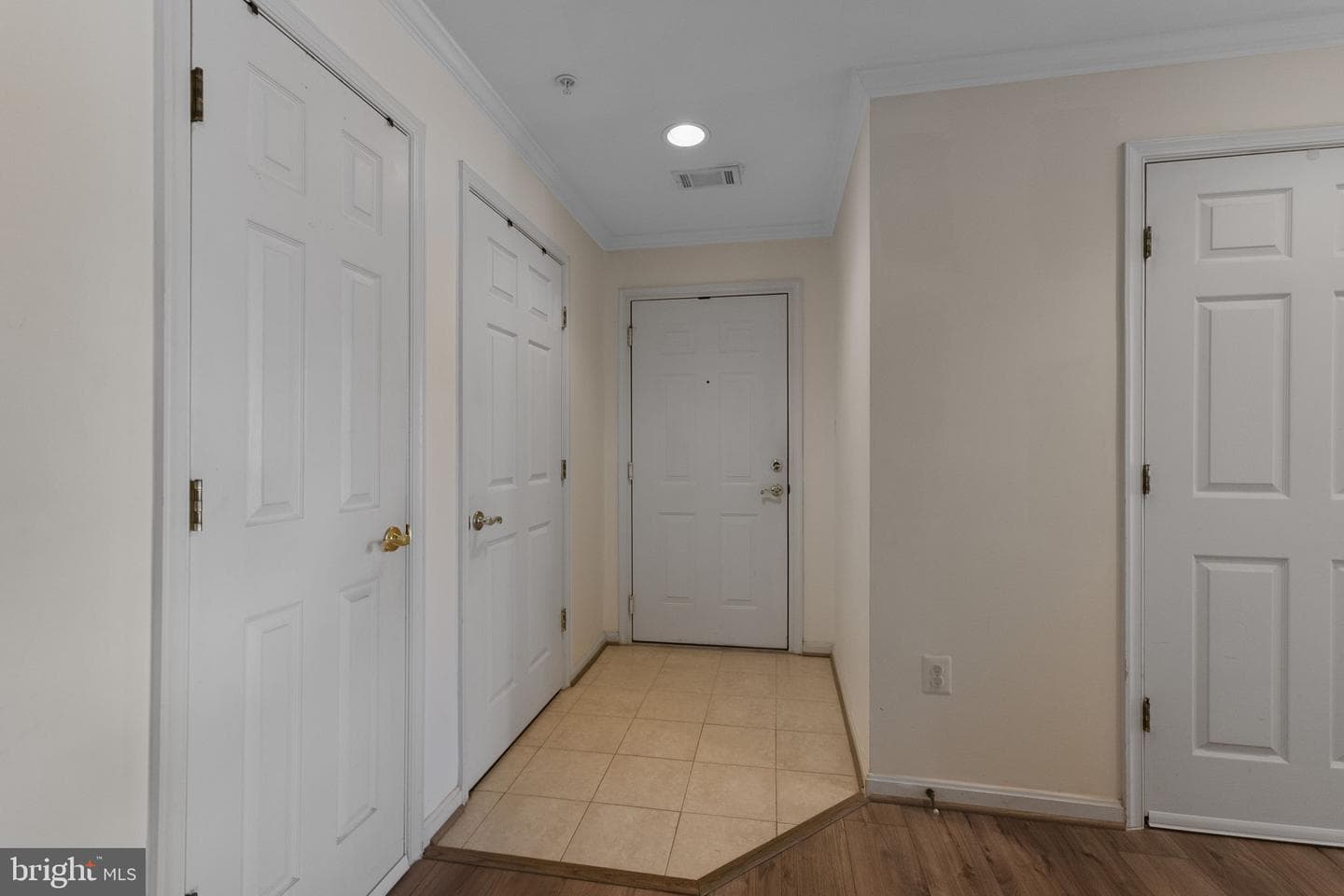 593 Cawley Drive #3a photo 7