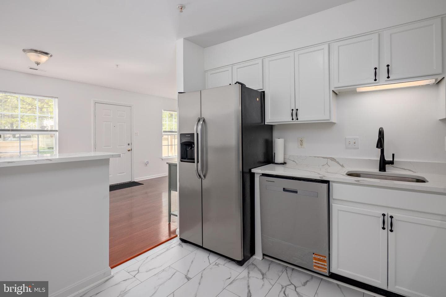 115 Whitestone Way photo 11