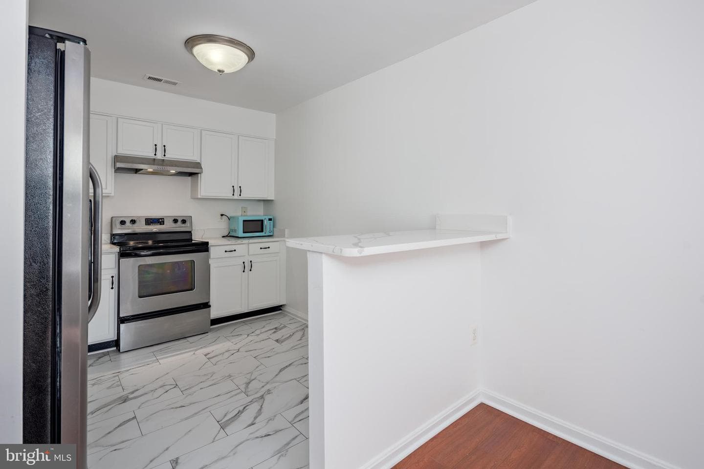 115 Whitestone Way photo 8