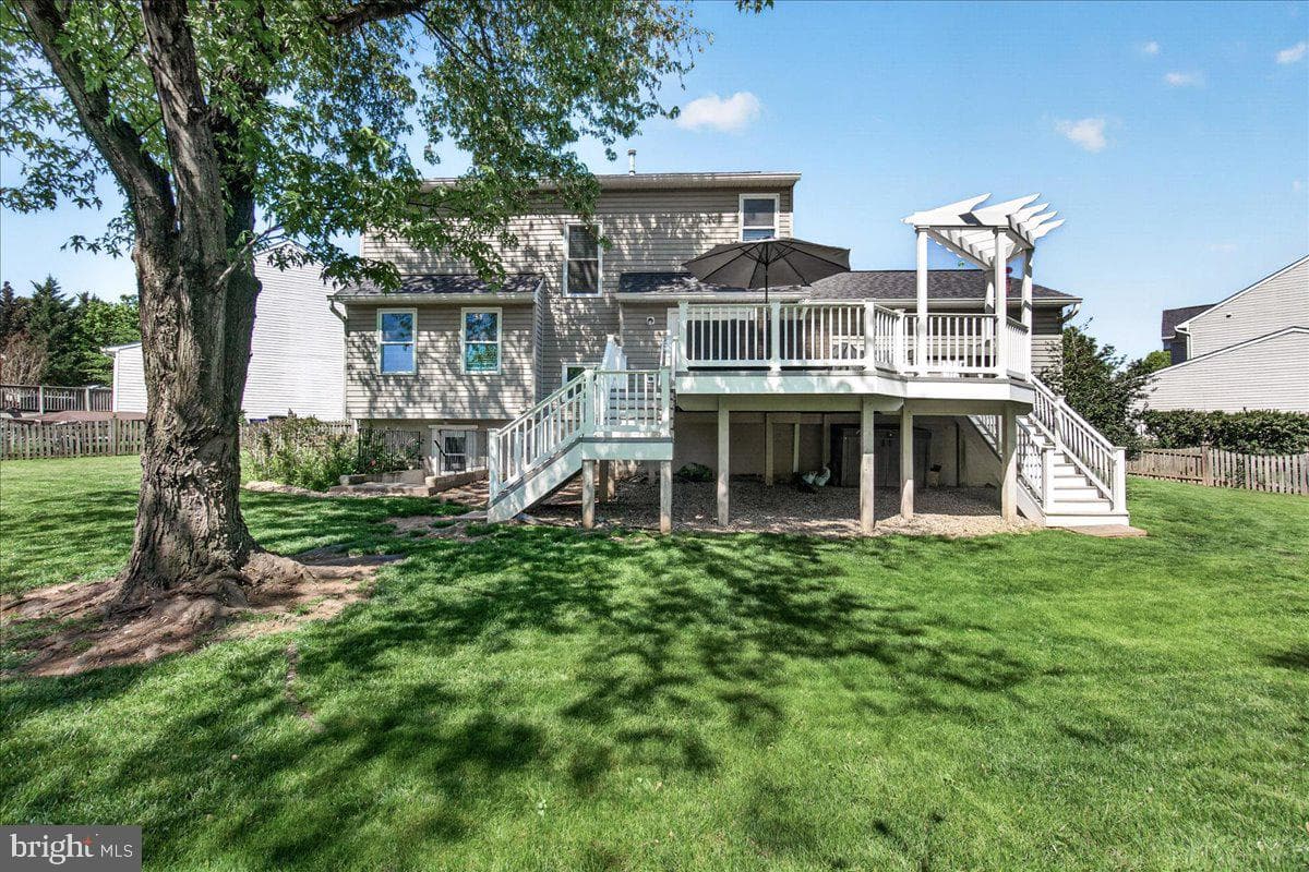 98 Pleasonton Court photo 40