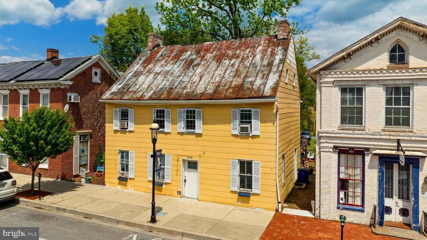 308 W Main Street W, Emmitsburg