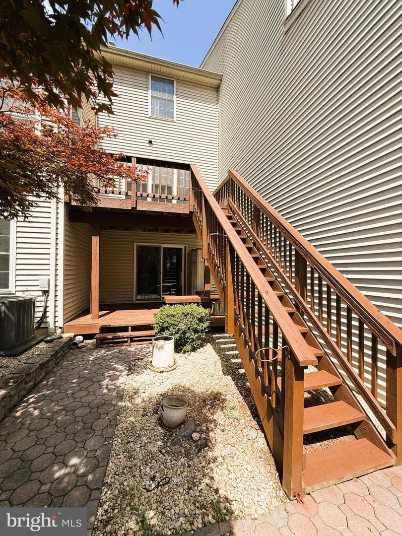 2211 Bear Den Road photo 10