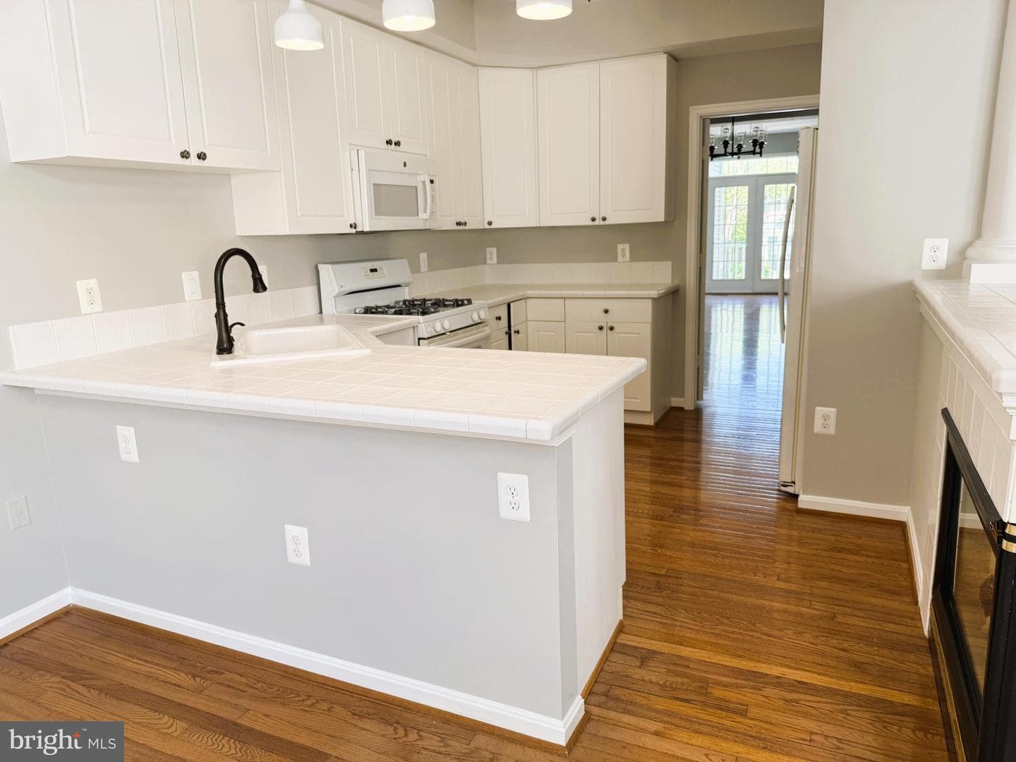 2211 Bear Den Road photo 15
