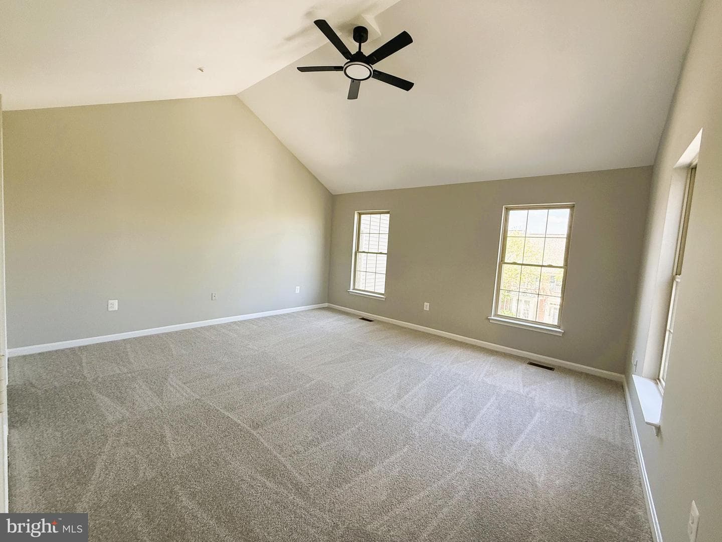2211 Bear Den Road photo 20