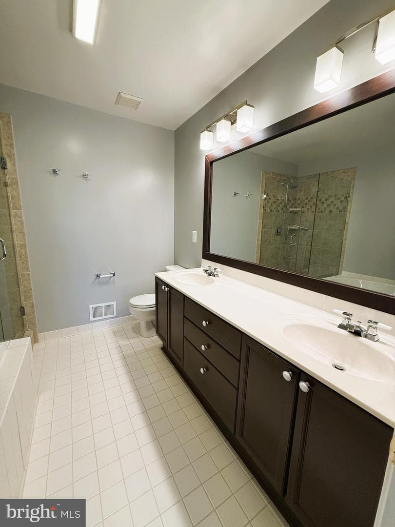 2211 Bear Den Road photo 22