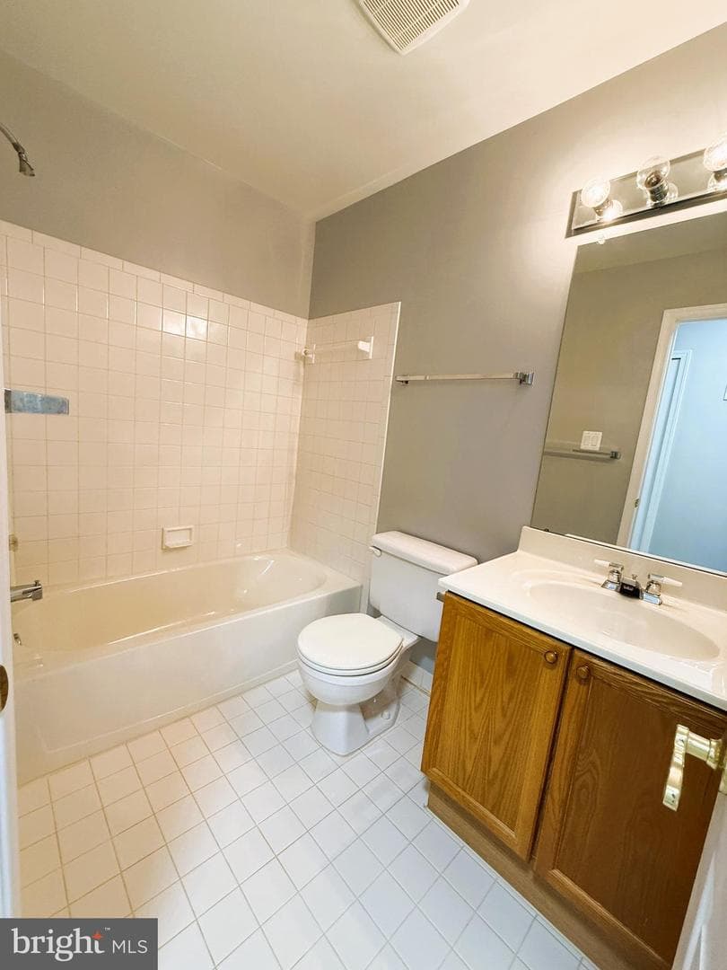 2211 Bear Den Road photo 27