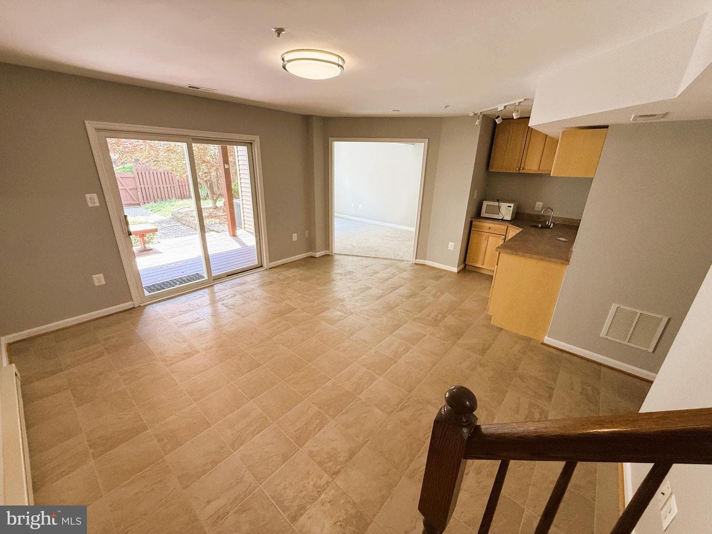 2211 Bear Den Road photo 32