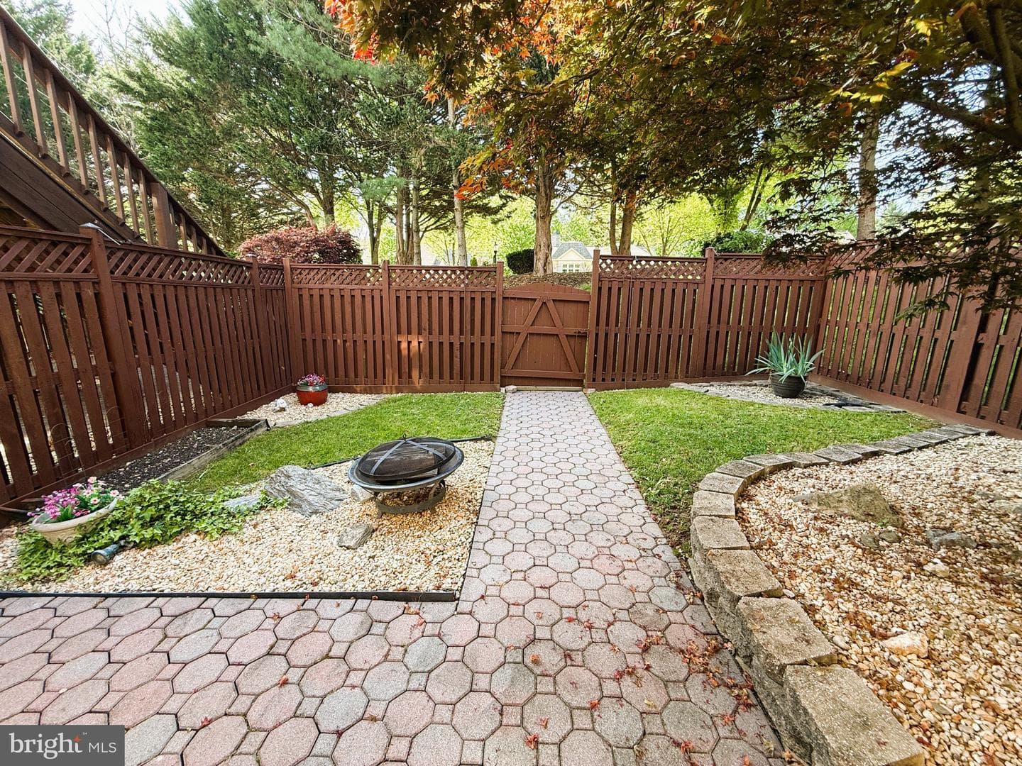 2211 Bear Den Road photo 41