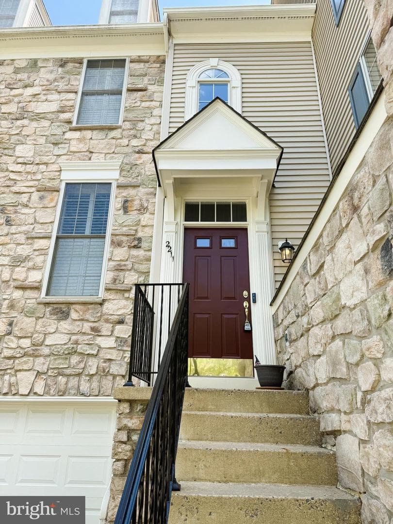 2211 Bear Den Road photo 5
